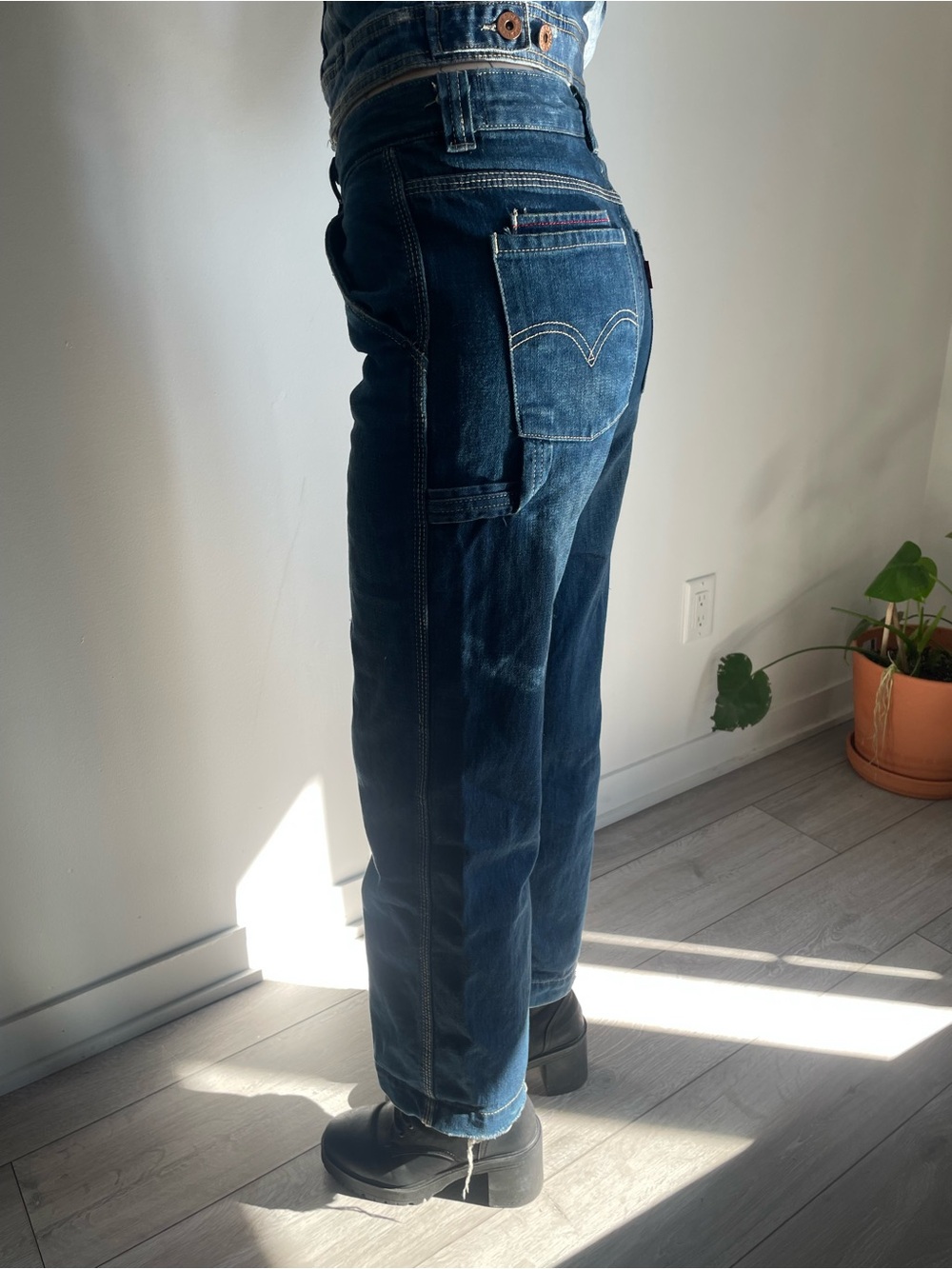 Levi's Dark Blue Relaxed Straight-Leg Jeans